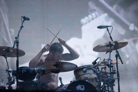 BONTIDA, ROMANIA - JULY 21, 2018: British band Kensington from West London performs a live show on the Main Stage of Electric Castle Festivalのeditorial素材