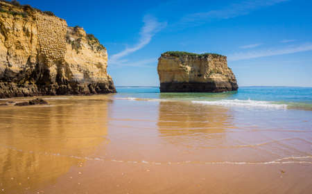 Praia da Dona Ana beach in Lagos, Algarve, Portugalの写真素材