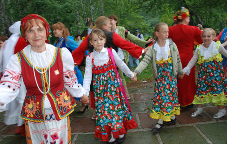 National folklore regional Bazhov festival. Held annually in Chelyabinsk, Russia. Gathers dancers, singers, painters, sculptors, blacksmiths, potters, folk crafts. Photographed in June 2009.のeditorial素材