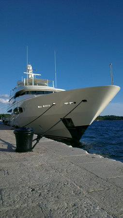 Yachtの素材
