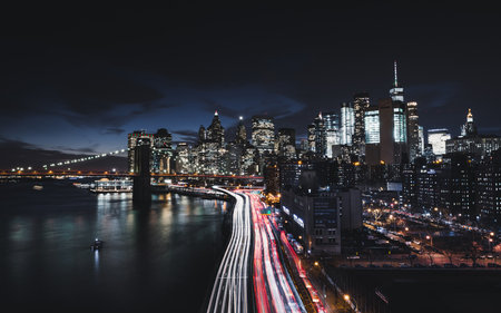 Brooklyn Bridge and Manhattan Skyline at Night, New York Cityの写真素材