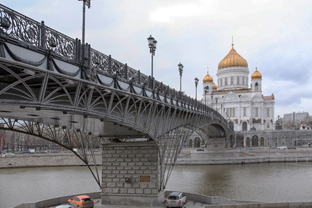 cityscape of the Cathedral of Christ the Savior in Moscow in autumn dayの写真素材