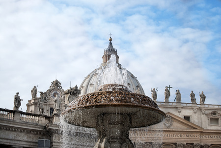 Rome. Vatican city. Bernini's fountain at St. Peter's Squareのeditorial素材