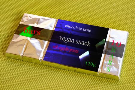 vegan nack bars as break or fast food