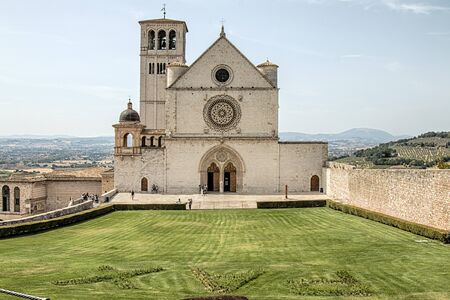 Assisi, Italy - 31 August 2017: View of the Papal Basilica of St. Francis of Assisiのeditorial素材