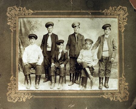 Cabinet portrait