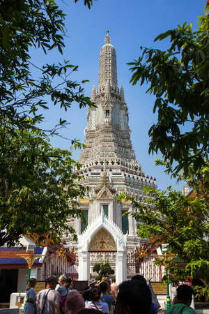 Temple of dawn entrance in Bangkok, Thailandの写真素材