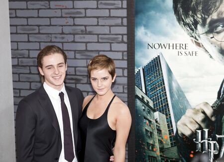 NEW YORK - NOVEMBER 15: Alex Watson (L) and Emma Watson attend the premiere of 'Harry Potter and the Deathly Hallows - Part 1' at Alice Tully Hall on November 15, 2010 in New York City.のeditorial素材