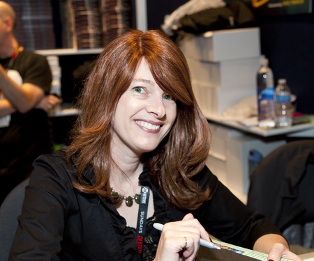 NEW YORK, NY - OCTOBER 15: Author of "The Hollow Insider" Kim Harrison attends 2011 New York Comic Con at the Jacob Javits Center on October 15, 2011 in New York City.のeditorial素材