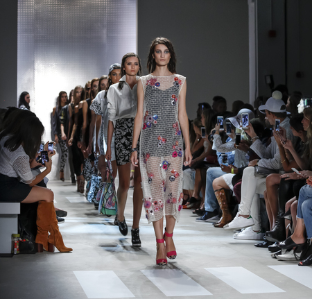 New York, NY, USA - September 11, 2015: Models walk the runway at Nicole Miller runway show during of Spring 2016 New York Fashion Week at The Gallery, Skylight Clarkson Sq., Manhattan.  #CFDANYFW, #NYFW, #NICOLEMILLER,のeditorial素材