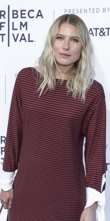 NEW YORK, NY , USA - APRIL 22: Actress Dree Hemingway attends US Narrative Competition:
Love After Love Premiere during the 2017 Tribeca Film Festival at SVA Theater, Manhattanのeditorial素材