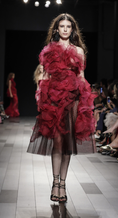 New York, NY, USA - September 13, 2017: A model walks runway for the Marchesa Spring/Summer 2018 runway show during New York Fashion Week at Skylight Clarkson Sq., Manhattanのeditorial素材