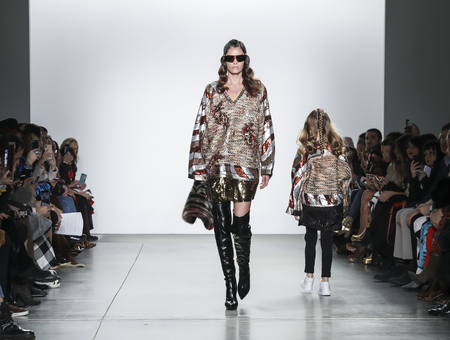 New York, NY, USA - February 9, 2019: A model walks runway for the Custo Barcelona Fall/Winter 2019 collection during New York Fashion Week at Pier 59 Studios at Chelsea Piers, Manhattanのeditorial素材