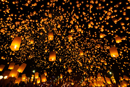 SANSAI, CHIANGMAI, THAILAND - OCT 25: Yee Peng Festival, Loy Krathong celebration with more than a thousand floating lanterns in Chiangmai, Thailand on October 25, 2014のeditorial素材