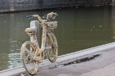 Melbourne, Australia - July 6th 2018: Damaged oBike Retrieved from the Yarra River, in Melbourne's CBDのeditorial素材