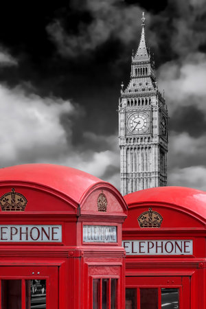 London symbols with BIG BEN and red Phone Booths in England, UKの写真素材