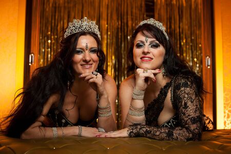 belly dancers