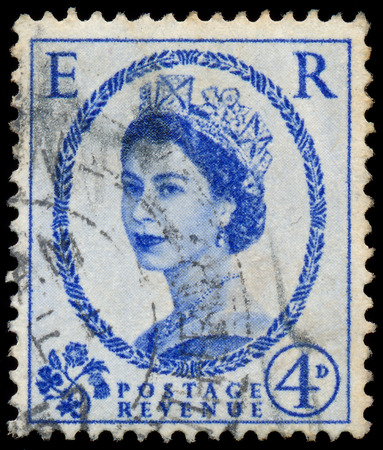 UNITED KINGDOM - CIRCA 1952  A stamp printed in Great Britain  England  shows portrait of Queen Elizabeth II, circa 1952  のeditorial素材