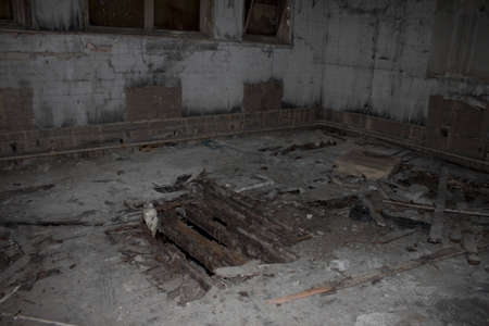 Broken Floorのeditorial素材