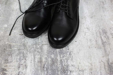 Black women's leather shoes for autumn with laces, new leather shoes