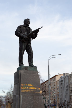 Moscow, Russia, November 16, 2025: Monument to Mikhail Timofeevich Kalashnikov was unveiled in September 2017. Located on Oruzheyny Lane and is bronze figure of AK weapon designerのeditorial素材