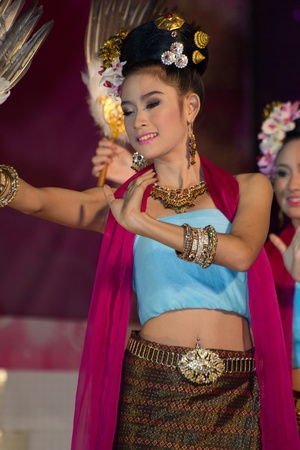 CHIANGMAI, THAILAND - JANUARY 3: Thai lanna style classical dance show during the "Miss chiangmai contest 2012" at Chiangmai province on January 3, 2012 in Chiangmai, Thailand.のeditorial素材