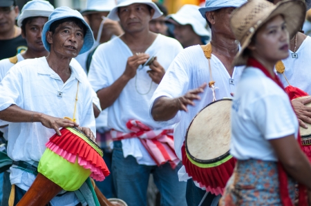 KO SAMUI - NOVEMBER 8: "NGAN DUAN SIB", Traditional of buddhist festival,Unidentified people participate at the festival on November 8, 2012 in ko samui surat thani, Thailand.のeditorial素材
