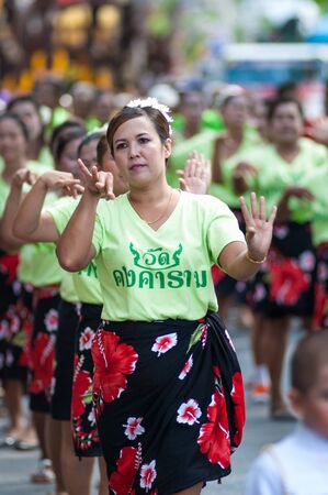 KO SAMUI - NOVEMBER 8: "NGAN DUAN SIB" Traditional of buddhist festival;Unidentified people participate at the festival on November 8, 2012 in ko samui surat thani, Thailand.のeditorial素材