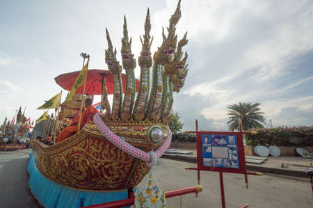 SURAT THANI - NOVEMBER 4: NGAN DUAN SIB Traditional of buddhist festival; Decorations of the parade...