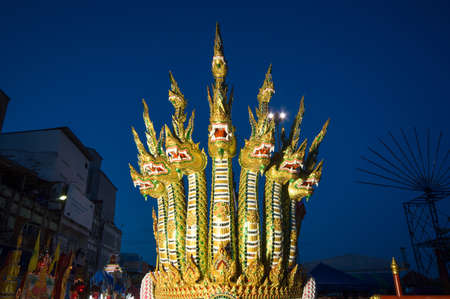 SURAT THANI - NOVEMBER 4: "NGAN DUAN SIB" Traditional of buddhist festival; Decorations of the parade on November 4, 2012 in surat thani, Thailand.のeditorial素材