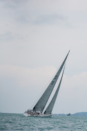 SAMUI, THAILAND - MAY 31 2013: Samui regatta 2013 event. Racing yacht in a sea on Friday 31 May 2013 in Ko Samui island, Suratthani, Thailand.のeditorial素材