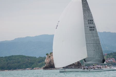 SAMUI, THAILAND - MAY 31 2013: Samui regatta 2013 event. Racing yacht in a sea on Friday 31 May 2013 in Ko Samui island, Suratthani, Thailand.のeditorial素材