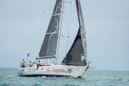 SAMUI, THAILAND - MAY 31 2013: Samui regatta 2013 event. Racing yacht in a sea on Friday 31 May 2013 in Ko Samui island, Suratthani, Thailand.のeditorial素材