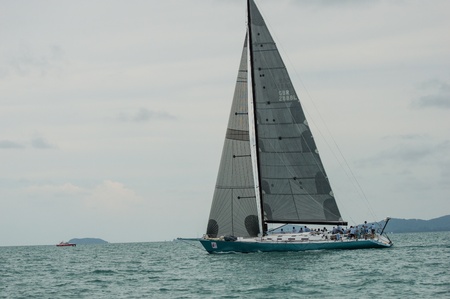 SAMUI, THAILAND - MAY 31 2013: Samui regatta 2013 event. Racing yacht in a sea on Friday 31 May 2013 in Ko Samui island, Suratthani, Thailand.のeditorial素材