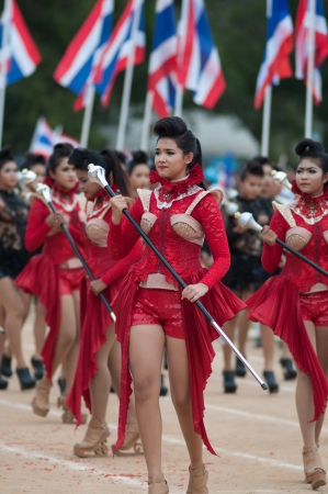 KO SAMUI,SURAT THANI - JULY 17 : Unidentified Thai students 13 - 16 years old in ceremony uniform during sport parade on July 17, 2013 in ko samui, Surat Thani, Thailand.のeditorial素材