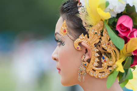 kO SAMUI,SURAT THANI - JULY 19 : Unidentified Thai students 13 - 16 years old  in ceremony uniform during sport parade  on July 19, 2012 in ko samui, Surat Thani, Thailand.のeditorial素材