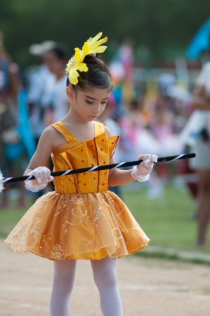kO SAMUI,SURAT THANI - JULY 18 :Unidentified Thai students 4 - 6 years old in ceremony uniform during sport parade on July 18, 2012 in ko samui, Surat Thani, Thailand.のeditorial素材