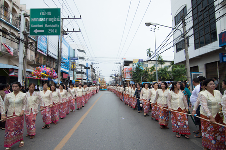 SURAT THANI - OCTOBER 20: "NGAN DUAN SIB" Traditional of buddhist festival; Decorations of the parade on October 20, 2013 in Surat Thani, Thailand.のeditorial素材