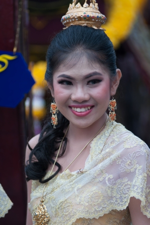 SURAT THANI - OCTOBER 20: "NGAN DUAN SIB" Traditional of buddhist festival; Decorations of the parade on October 20, 2013 in Surat Thani, Thailand.のeditorial素材