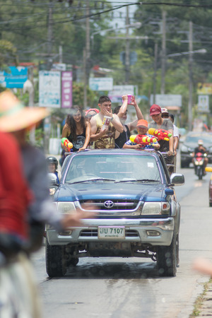KO SAMUI, THAILAND - APRIL 13: Foreigners and Thai people enjoy splashing water together in songkran festival on April 13, 2014 in Ko Samui island, Thailand.のeditorial素材