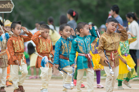 KO SAMUI,SURAT THANI - JULY 22 : Unidentified Thai students 4 - 8 years old in ceremony uniform during sport parade on July 22, 2014 in ko samui, Surat Thani, Thailand.のeditorial素材