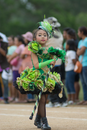 KO SAMUI,SURAT THANI - JULY 22 : Unidentified Thai students 4 - 8 years old in ceremony uniform during sport parade on July 22, 2014 in ko samui, Surat Thani, Thailand.のeditorial素材