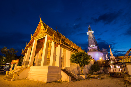 Wat pra ma ha thad Nakhon sri thummarat twilight time.の写真素材