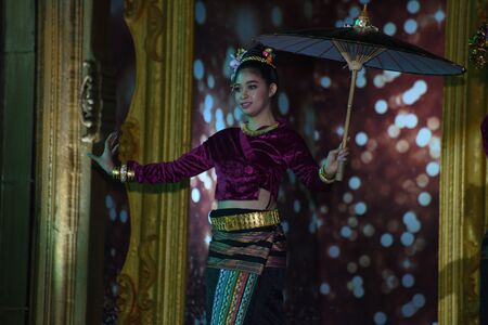 CHIANGMAI, THAILAND - Jan 3-5, 2017 : Miss Chiangmai 2017  The special Thai lanna norther style classic dace show at the Chiangmai Winter Festival 2017 centre stage.のeditorial素材