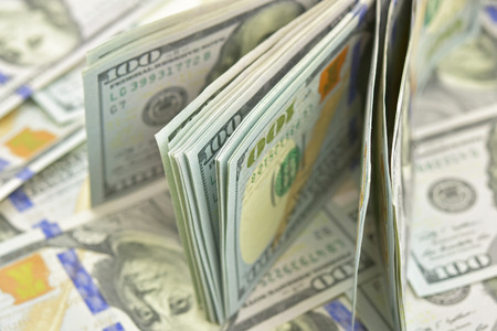 many american dollars, one hundred