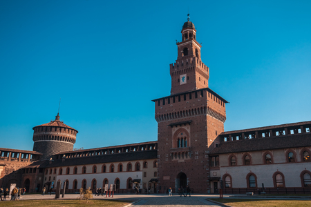 12.12.2017; Milan, Italia - Sforza Castle view in Milan. Italian famous landmark. Architecture and buildings.のeditorial素材