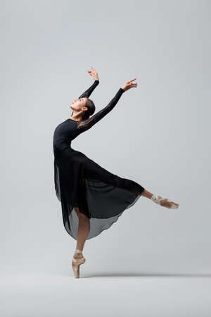 垂直跳びの写真 イラスト素材一覧 11 540件 ストックフォトのamanaimages Plus 垂直跳びの写真 イラスト素材一覧 11 540件 ストックフォトのamanaimages Plus