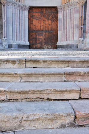 steps of marble stairs to the door of a cathedralのeditorial素材