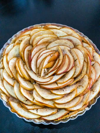 Close up from side of freshly baked Apple Pie served on a plateの写真素材