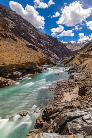 Himalayan river in Himalayas. Himachal Pradesh, Indiaの写真素材
